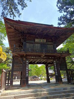 恵林寺の三門