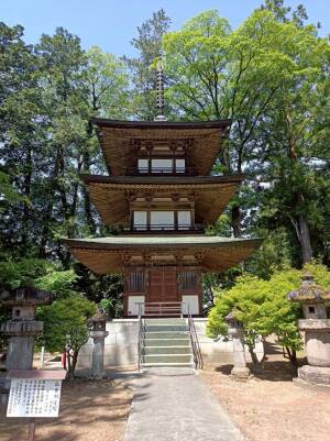 恵林寺の三重塔