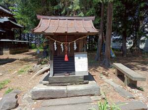 甲斐奈神社の境内社