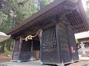 河口浅間神社の随神門