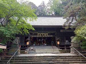 河口浅間神社の拝殿