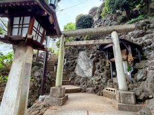 品川神社の富士塚の鳥居