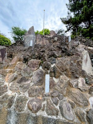 品川神社の富士塚