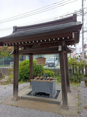 三ツ木神社の手水舎