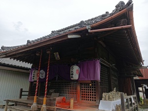 三ツ木神社の拝殿