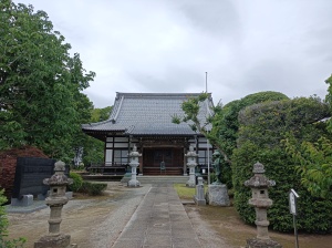 胎智山 満願寺の境内
