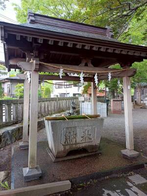忍野八海浅間神社の手水舎
